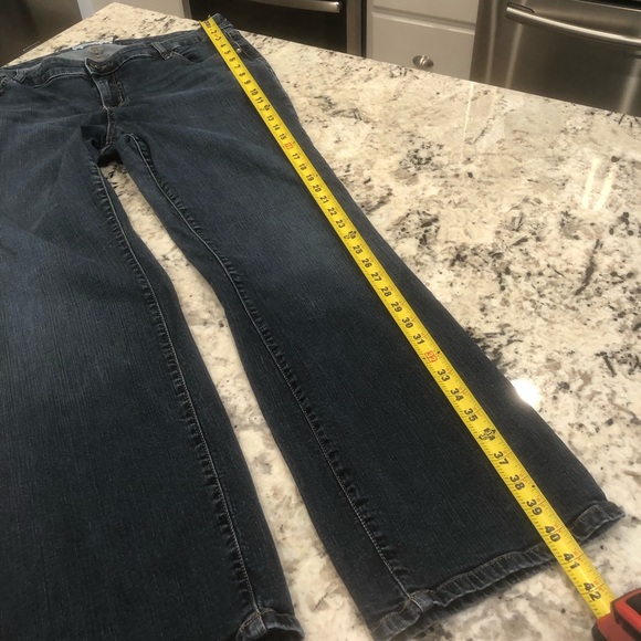 ❌SOLD❌ Torrid Relaxed Boot Jeans Medium Wash 16R - Picture 7 of 12